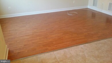 589 Kingfisher Ave, Gaithersburg, MD 20877 - photo 3