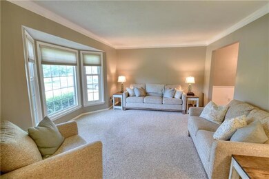 8915 Widmer Rd, Lenexa, KS 66215 - photo 5