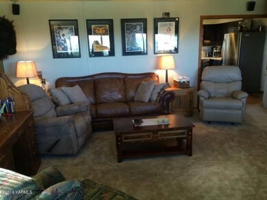 7901 Poplarview Way-living room 2-IMG_59