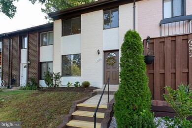 6554 Pennacook Ct, Columbia, MD 21045 - photo 3