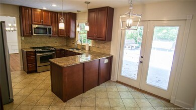 2542 S Edgewater Dr, Fayetteville, NC 28303 - photo 3