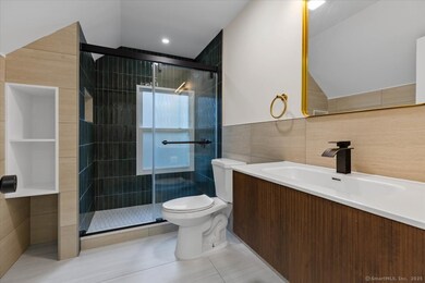 590 Whitney Ave unit 3, New Haven, CT 06511 - photo 5