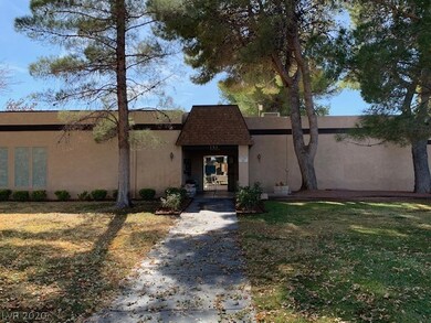 clubhouse with pool and meeting room