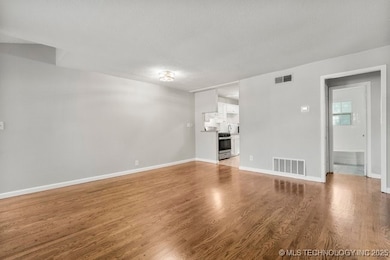 3805 S Quincy Ave unit 3805, Tulsa, OK 74105 - photo 6