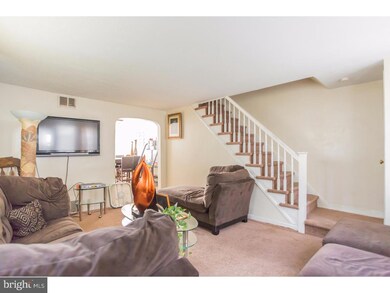 54 Branford Rd, Darby, PA 19023 - photo 5