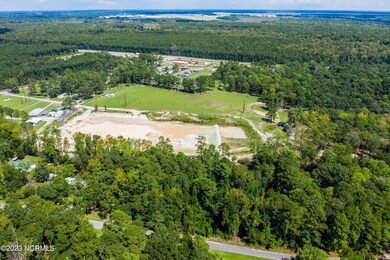 000 Henderson Dr, Jacksonville, NC 28546 - photo 5