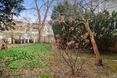 4821 N Hamilton Ave, Chicago, IL 60625 - photo 2