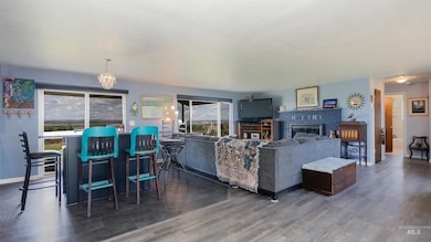 3915 1st Ln E, Parma, ID 83660 - photo 6