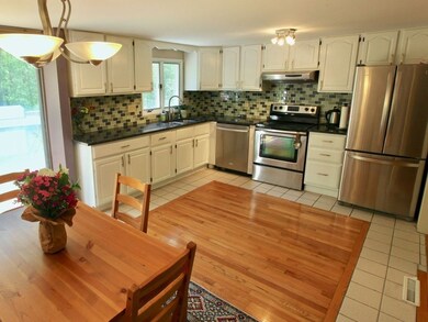 171 Chestnut St, North Easton, MA 02356 - photo 5