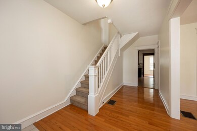 710 Andrews Ave, Darby, PA 19023 - photo 4