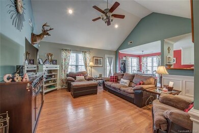 5503 Mallard Ln, Gastonia, NC 28052 - photo 3