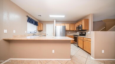 4702 N 110th Ave-13