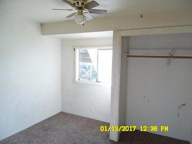 307 SE M St, Grants Pass, OR 97526 - photo 4