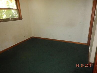 791 N Dawson Ave, Columbus, OH 43219 - photo 3