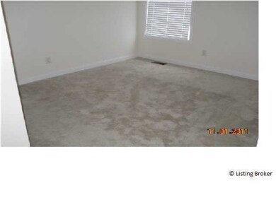 10007 Hornbeam Blvd, Louisville, KY 40228 - photo 6