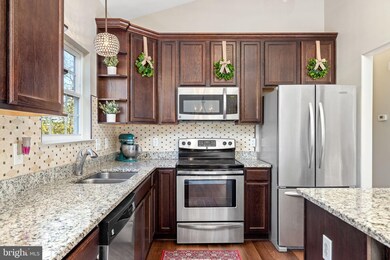 7304 Bell Dr, Spotsylvania Courthouse, VA 22551 - photo 3