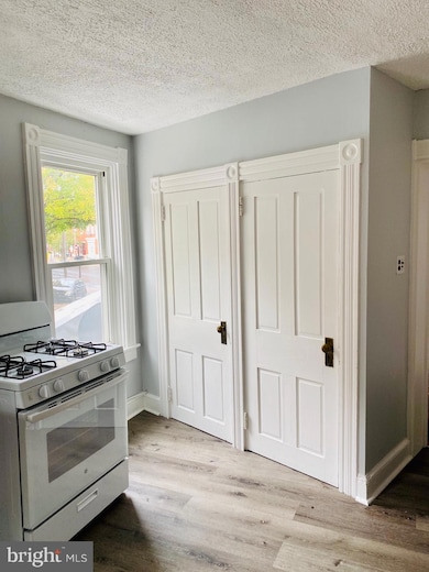 344 W King St unit 3, Lancaster, PA 17603 - photo 5