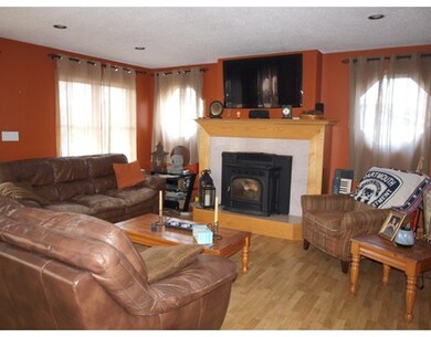 88 Sharp St, North Dartmouth, MA 02747 - photo 5