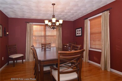 63 Laura Cir, Cranston, RI 02920 - photo 5