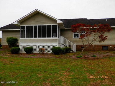 235 Hemlock Dr, Whiteville, NC 28472 - photo 4