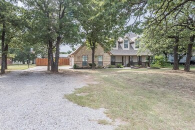 1716 Thomas Rd, Springtown, TX 76082 - photo 2