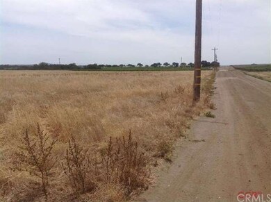 Wilderness Lane looking south.