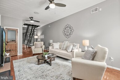 621 S Patterson Park Ave, Baltimore, MD 21231 - photo 3