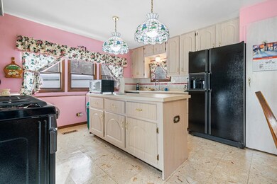 17 Roland Dr, Allenstown, NH 03275 - photo 4