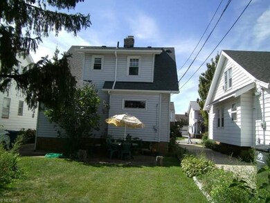 Nice Patio to enjoy your BBQ or just Relaxing!