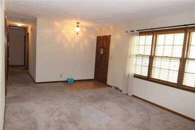 9907 W 55th St, Shawnee, KS 66203 - photo 3