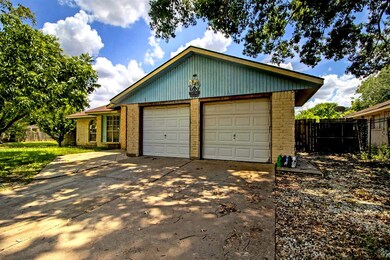 2203 Deerhurst Ln, Houston, TX 77088 - photo 2