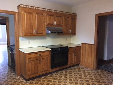 31 Waverly St, Brighton, MA 02135 - photo 4