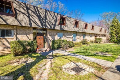 11618 Vantage Hill Rd unit 1A, Reston, VA 20190 - photo 2