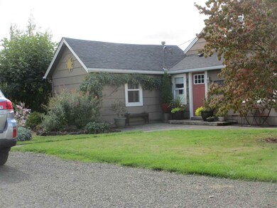 280 SE Fir Villa Rd, Dallas, OR 97338 - photo 3