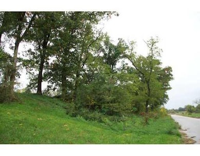 Land/Lot.