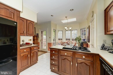 422 Park Ave, Falls Church, VA 22046 - photo 4