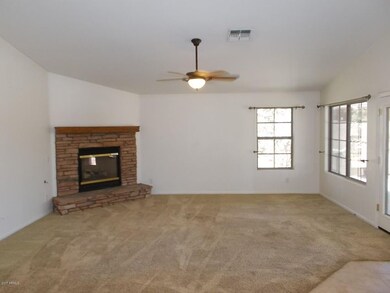 709 E Prescott Dr, Chandler, AZ 85249 - photo 7