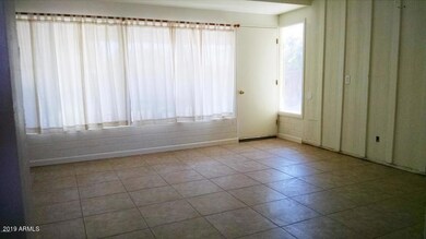 20160829032256747820000000-o