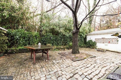 3207 Westfield Ave, Baltimore, MD 21214 - photo 4