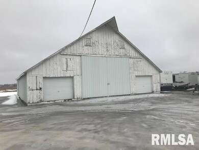 5328 W Locust St, Davenport, IA 52804 - photo 5