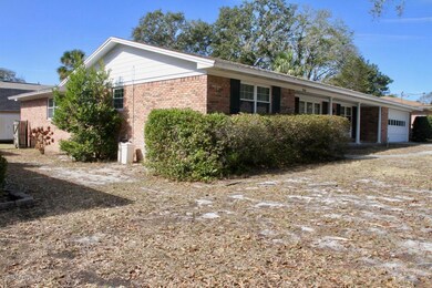 964 Parkridge Cir E, Jacksonville, FL 32211 - photo 2