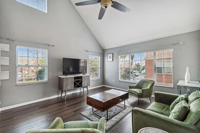 10462 White Lake Ct, Tampa, FL 33626 - photo 7