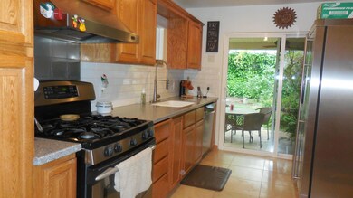 1006 3rd St, Redding, CA 96002 - photo 4