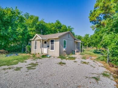 935 Mccully St, Fort Worth, TX 76108 - photo 2