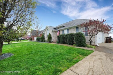 679 Autumn Glen Dr, Mount Washington, KY 40047 - photo 4