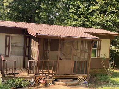 132 Fox Run Dr, Statesville, NC 28625 - photo 2