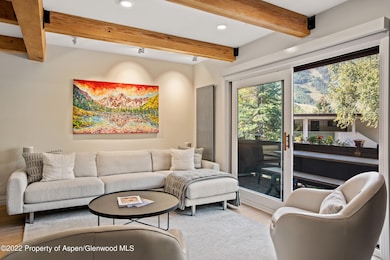 424ParkAve_Med22091206