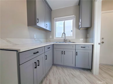 908 W Hays St unit A, Banning, CA 92220 - photo 6