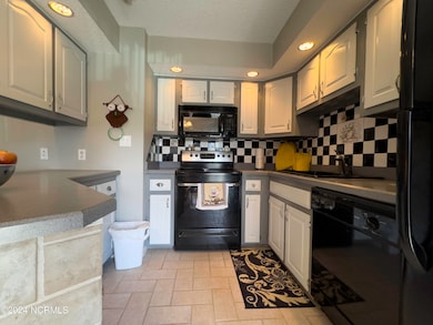Kitchen 1