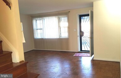 1007 Circle Dr, Halethorpe, MD 21227 - photo 3